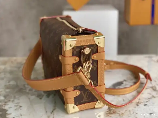 WIS VUITTON MM SIDE LOUIS TRUNK 0702